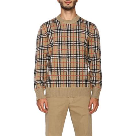 vintage men's sweaters burberry.